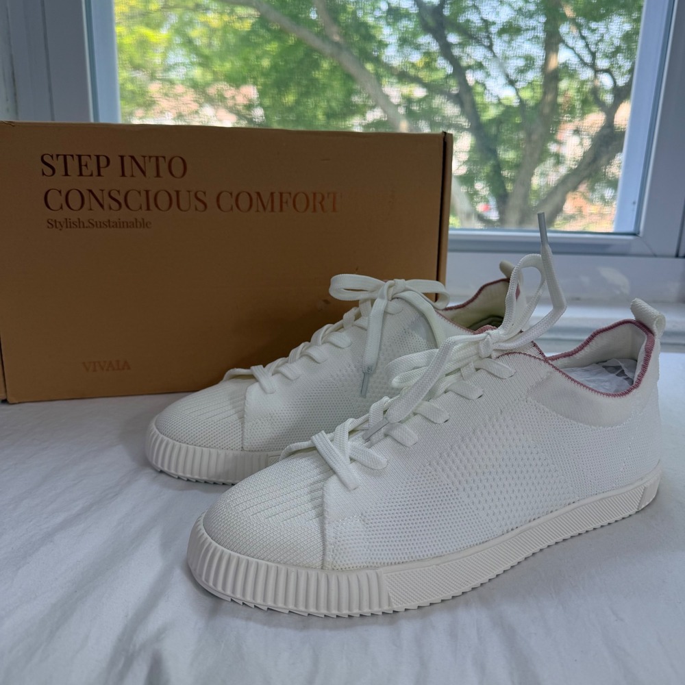 VIVAIA Knit Lace-Up Sneakers White Pink Trim - EU 40 / US 9 - Picture 2 of 9